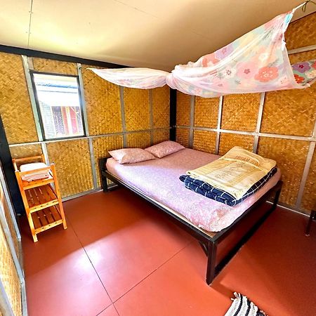 Twin Hut Hotel Paj Kültér fotó
